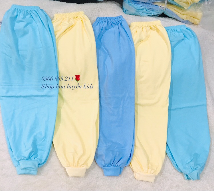 Combo 5 quần dài sơ sinh Ống Bo nhiều màu cho bé trai bé gái chất vải 100% cotton Cao Cấp Bossini 15-32kg