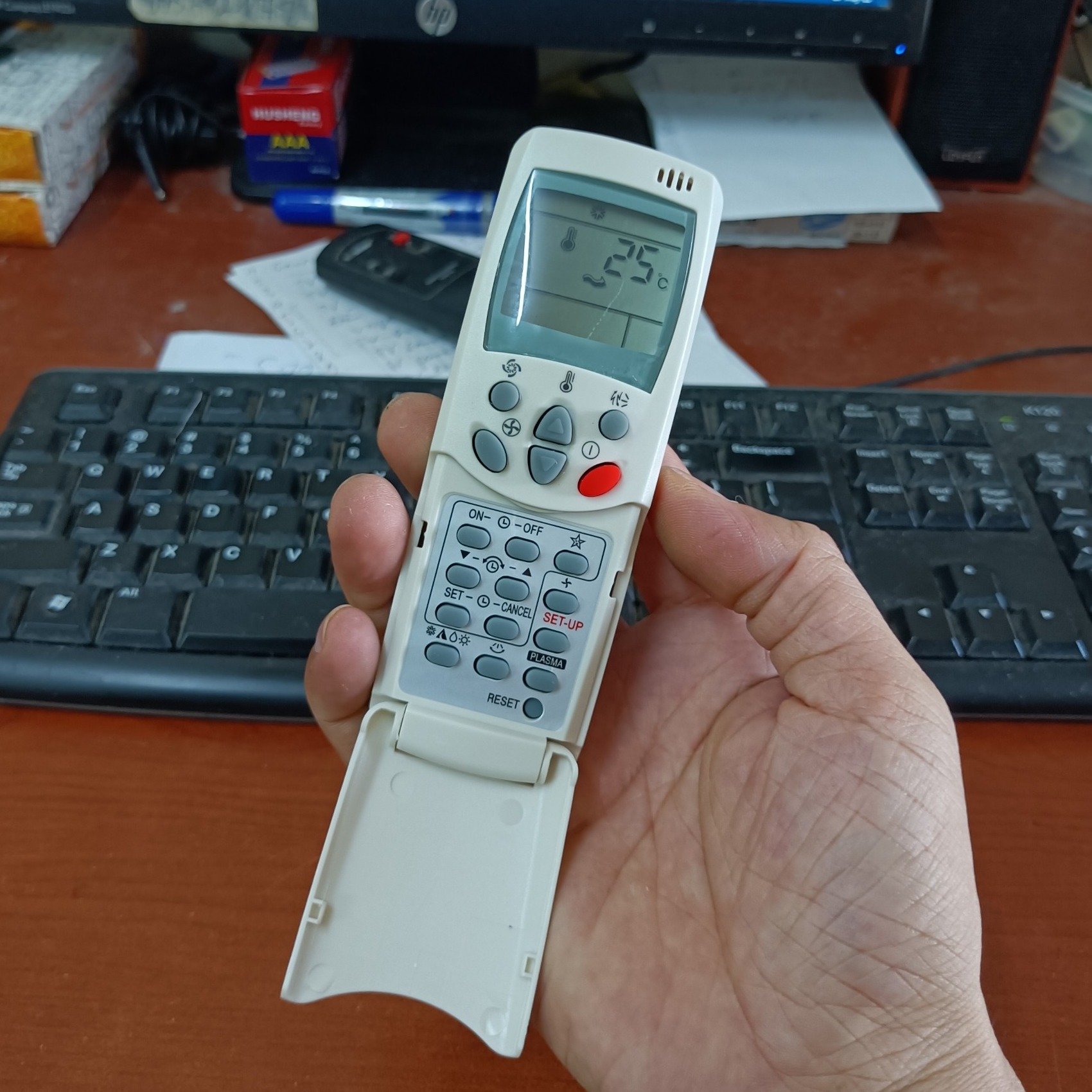 Điều khiển điều hoà LG đa năng (Cho mọi điều hoà LG)