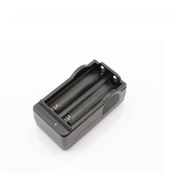 [HCM]DỤNG CỤ SẠC PIN ĐÔI  18650 ShopAnhThu