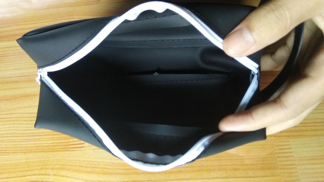 BÓP VIẾT SILICON DOREMON