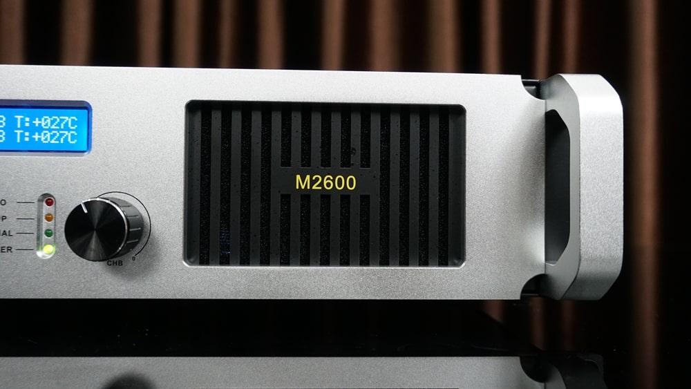 Cục Đẩy Công Suất CAVS M2600 Pro