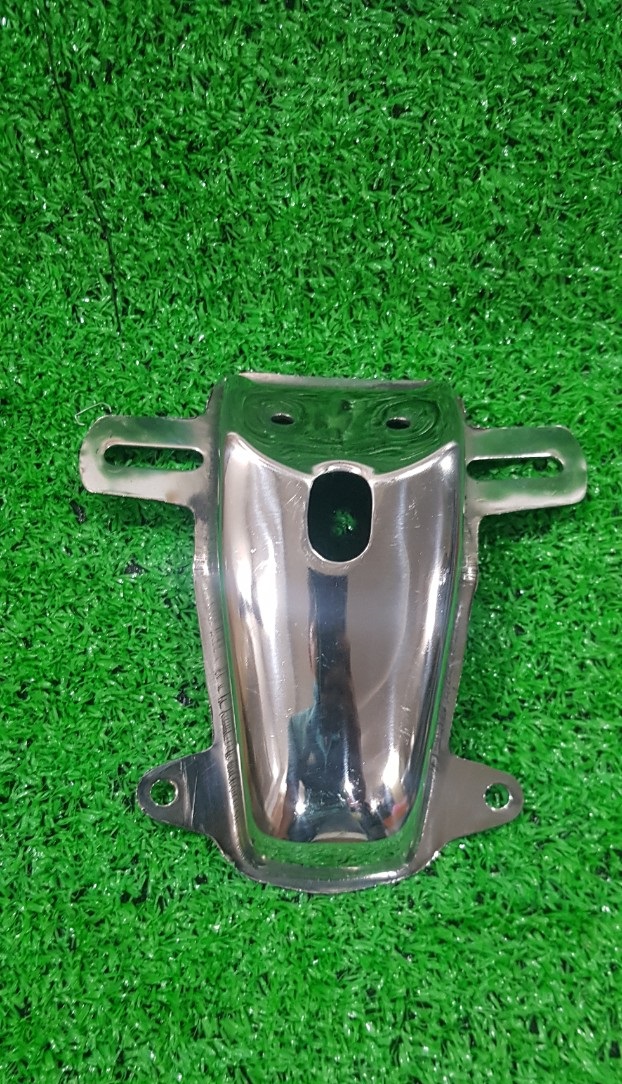Cóc dè sau xe 67 inox - thiết kế trẻ trung hiện đại - giá cả phải chăng