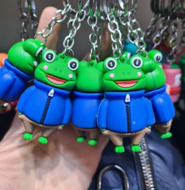 Móc khoá trang trí balo túi xách siêu kute BEE GEE
