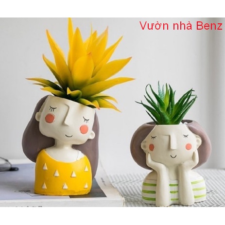 Chậu Cô Gái Mộng Mơ Tóc Ngắn Dễ Thương + Quà Tặng