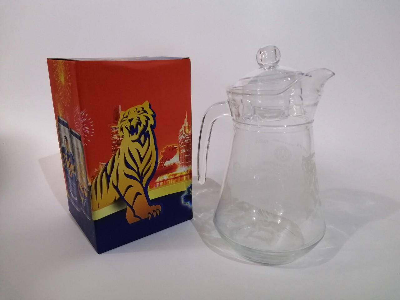 Bình Thủy Tinh đựng nước 1,5 Lít - Hoa văn tiger