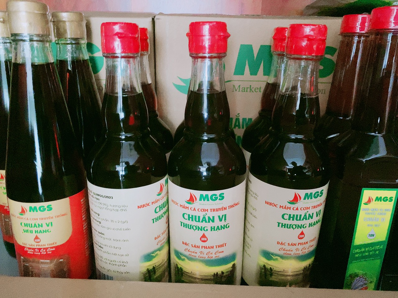 Nước mắm Chuẩn Vị Thượng Hạng
