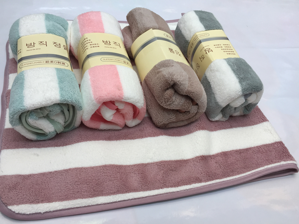 [HCM]Combo 5 cái khăn tắm lông cừu (35x75)