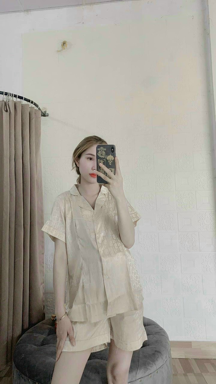 bộ đồ bầu chất lụa kết hợp sau sinh giá rẻ, đẹp