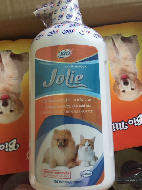 Sữa ngăn rụng lông, dưỡng da, giúp lông siêu mượt, khử mùi hôi Bio- Jolie 500ml