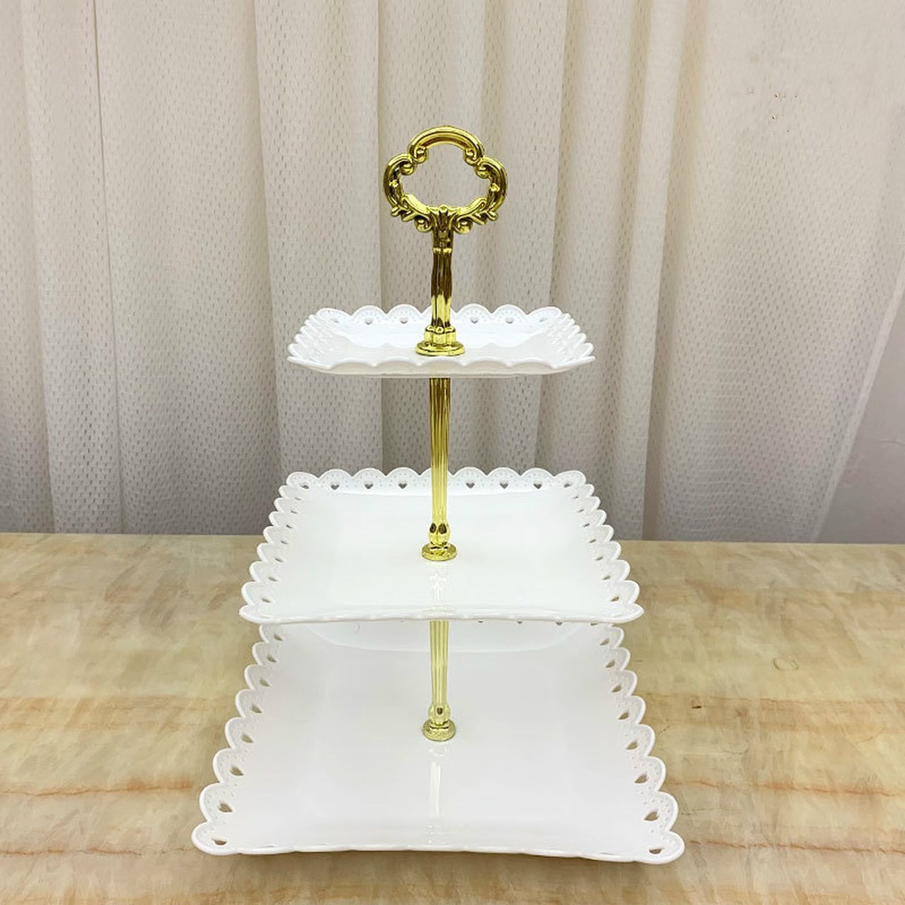 (Loại to) Khay Đựng Bánh Trà 3 Tầng Bằng Nhựa, Khay Đựng Bánh, Khay Đựng Đồ Ăn Tiệc, Đám Cưới, 3 Tầng Vuông