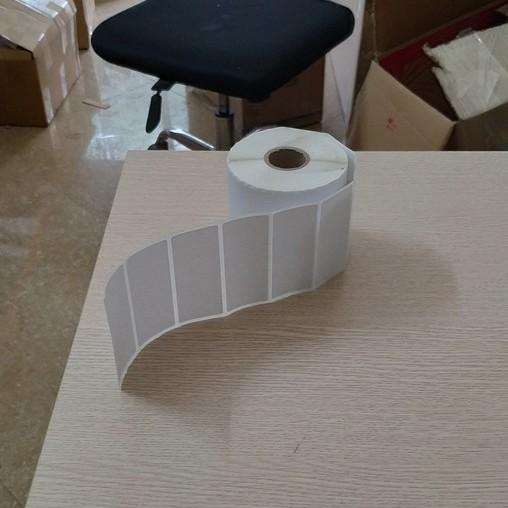 Hộp 5 cuộn giấy in mã vạch, decal tem nhãn 80x35 mm 1 tem/ hàng.