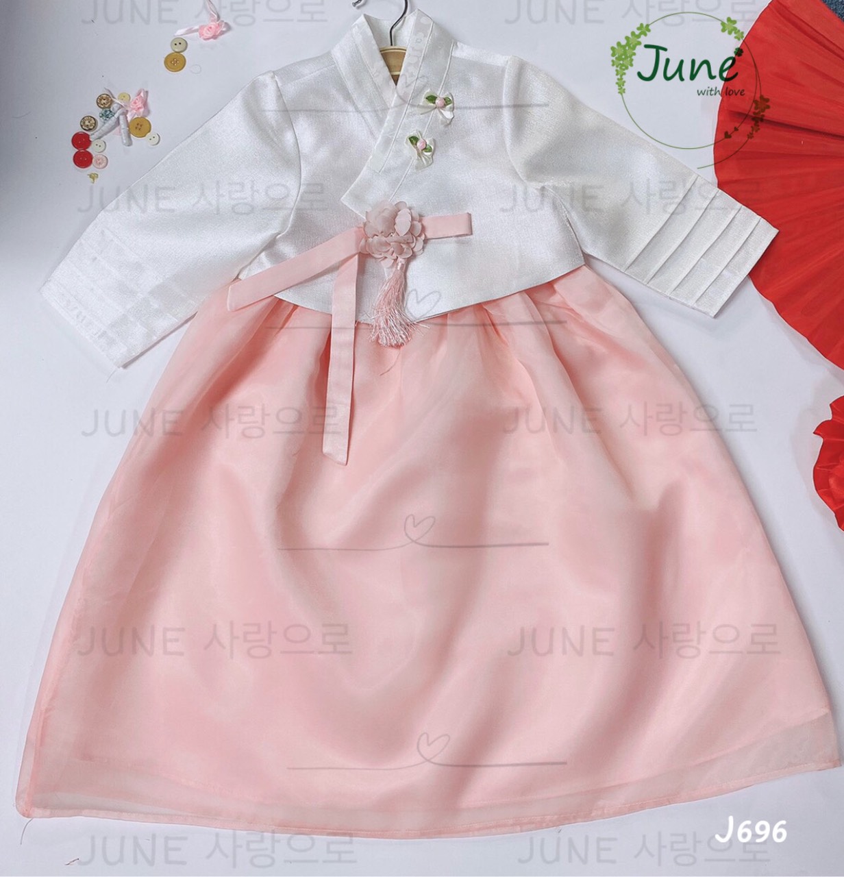 Bộ Hanbok Hàn Quốc bé gái #June