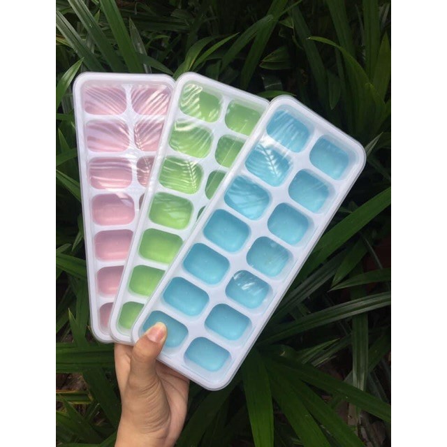 Khay làm đá, khay đá silicon 14 ô có nắp đậy ( hàng có sẵn)