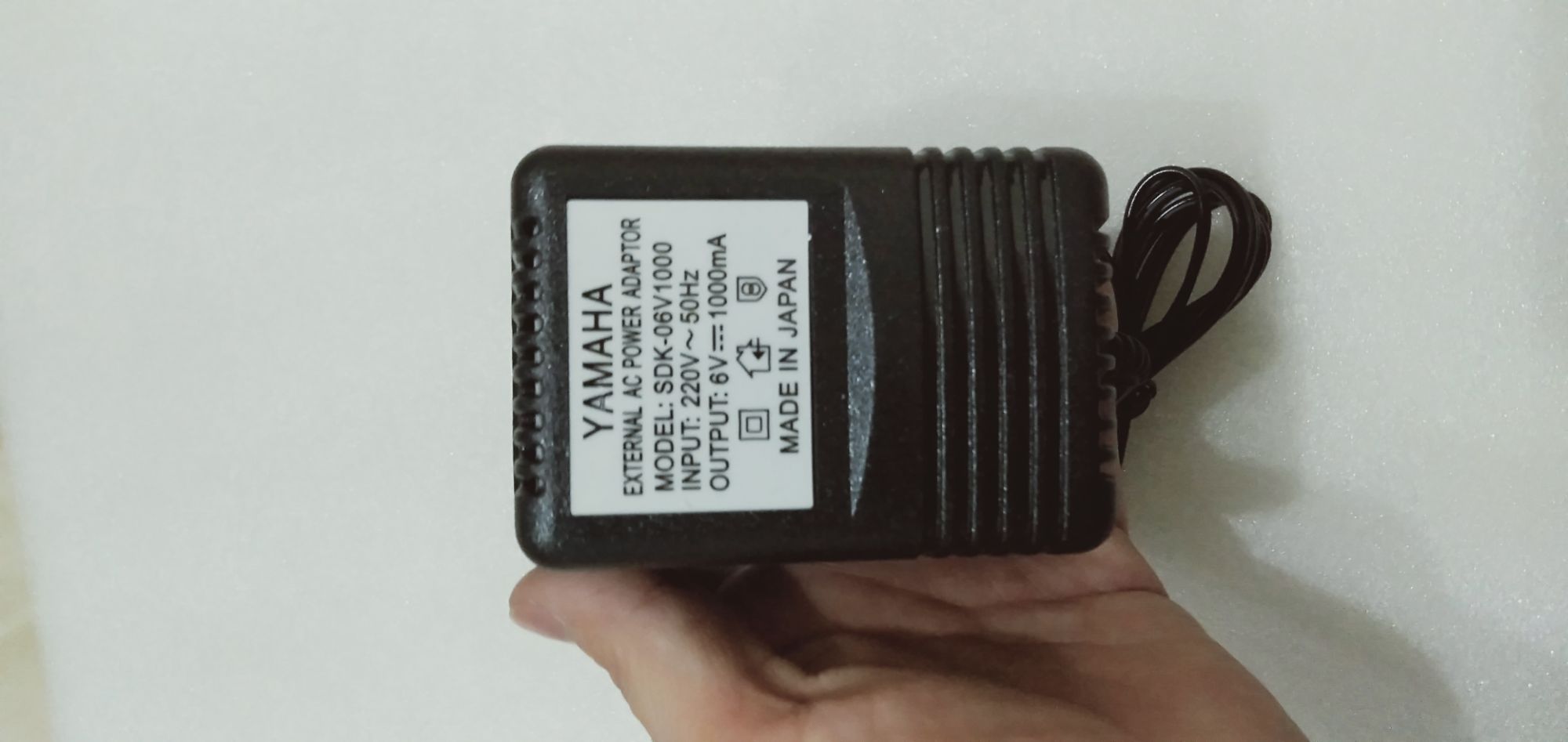 adapter 6V1A nặng
