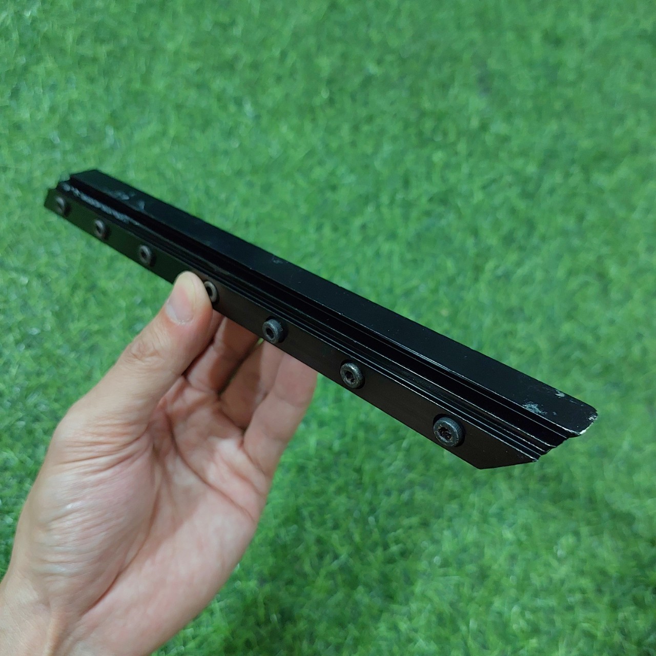 Thanh Nâng Kính Dầy Và Xương Cá Chân 11
