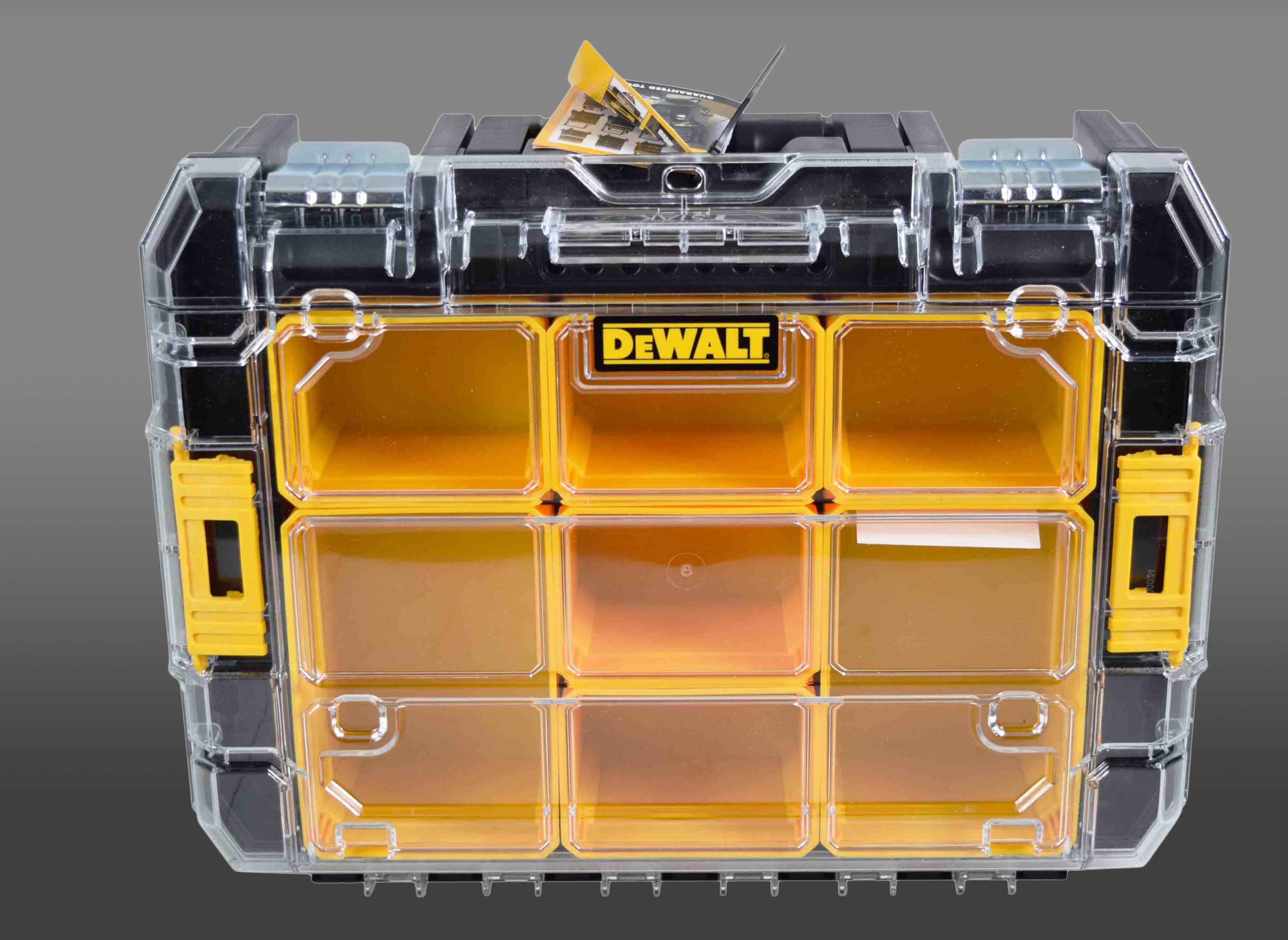 DEWALT Hộp dụng cụ nhựa DWST17805
