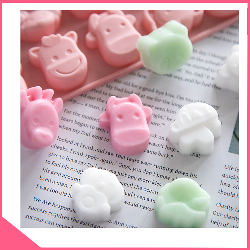 Khuôn silicon làm rau câu con gấu