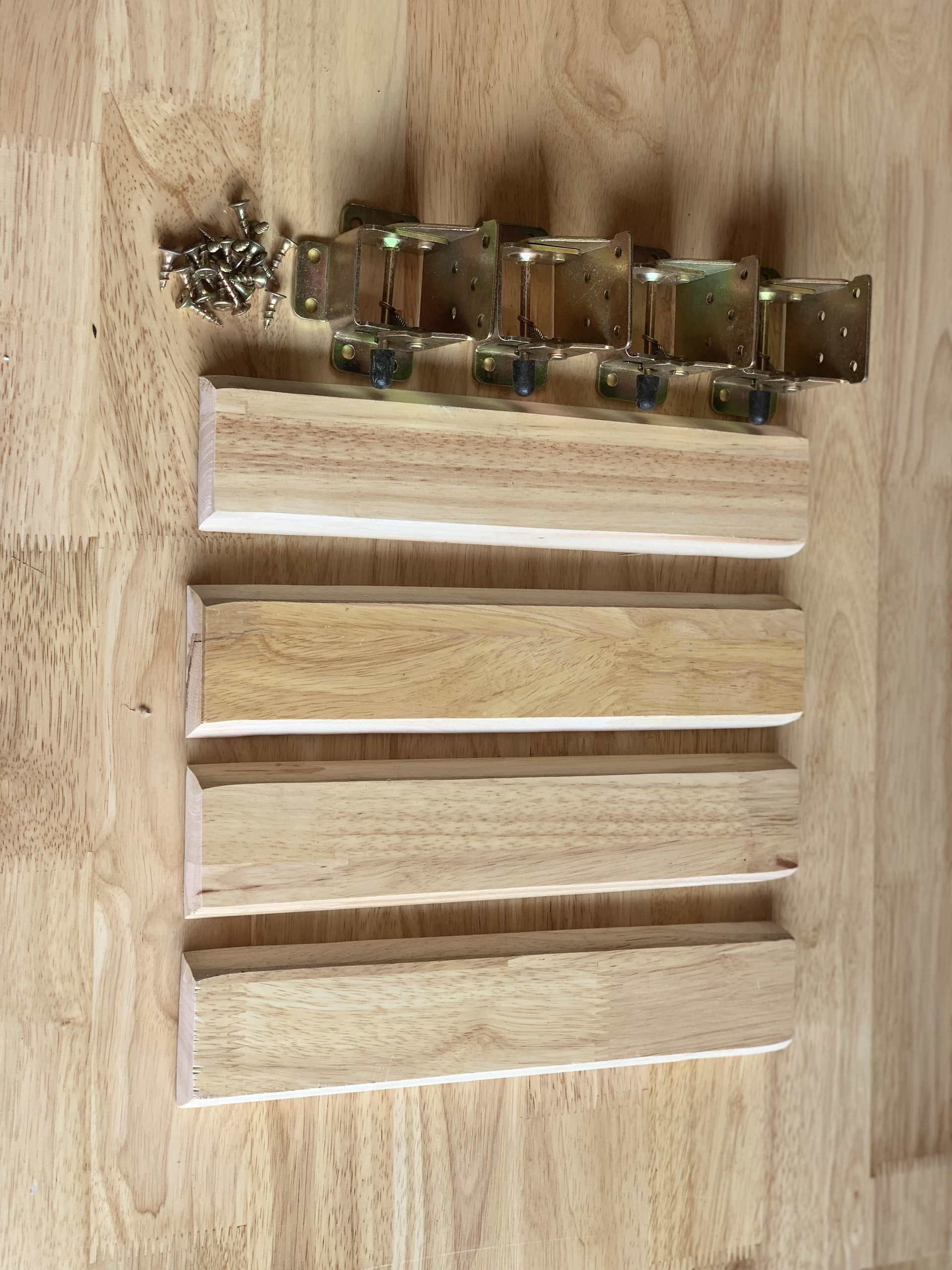 Chân bàn gỗ cao 28cm