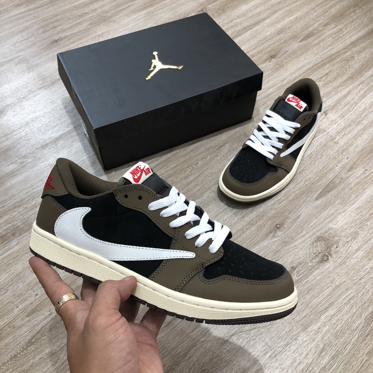Giày jordan1 Travis Scott Low