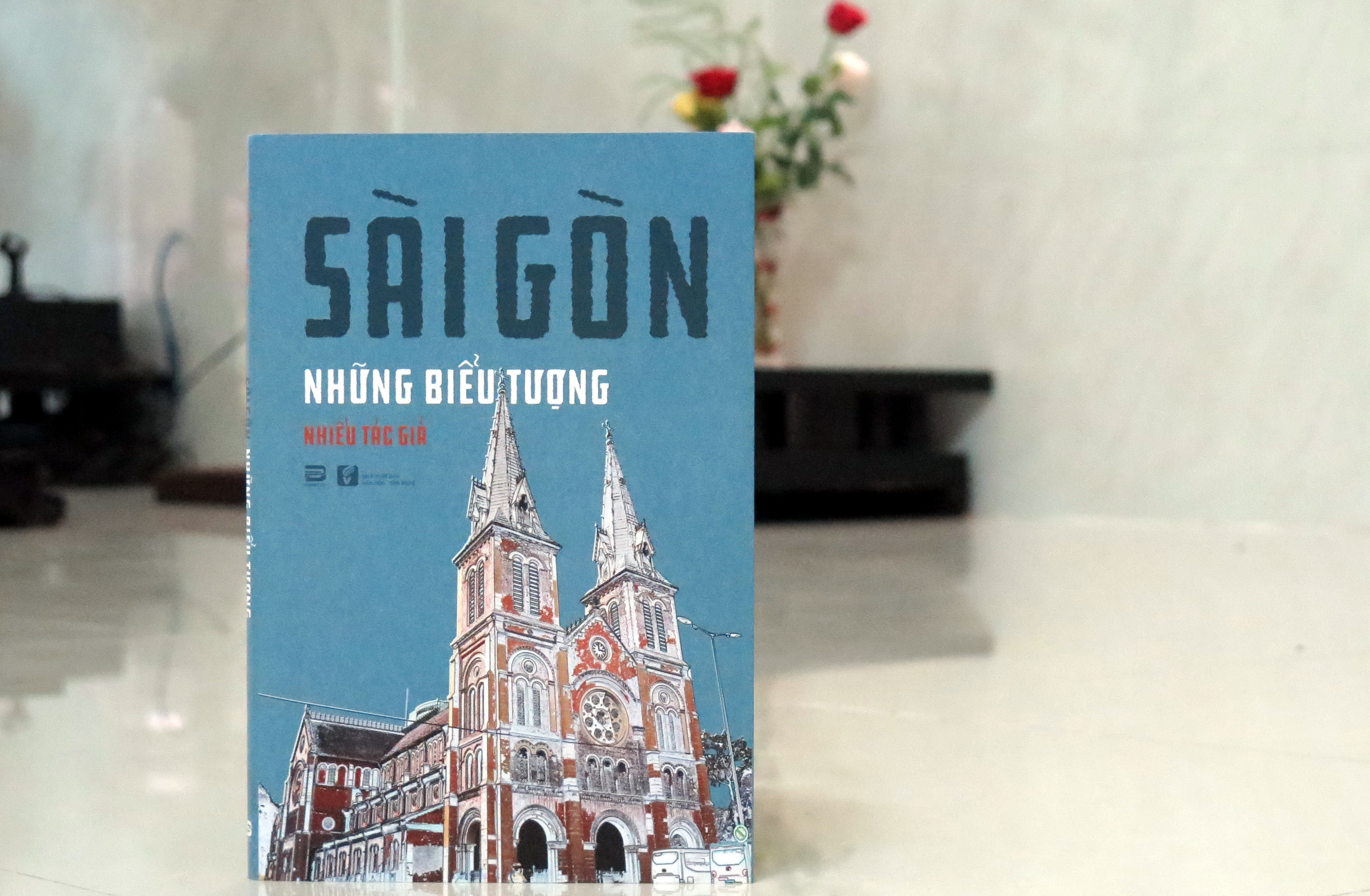 Sách - Sài Gòn Những Biểu Tượng