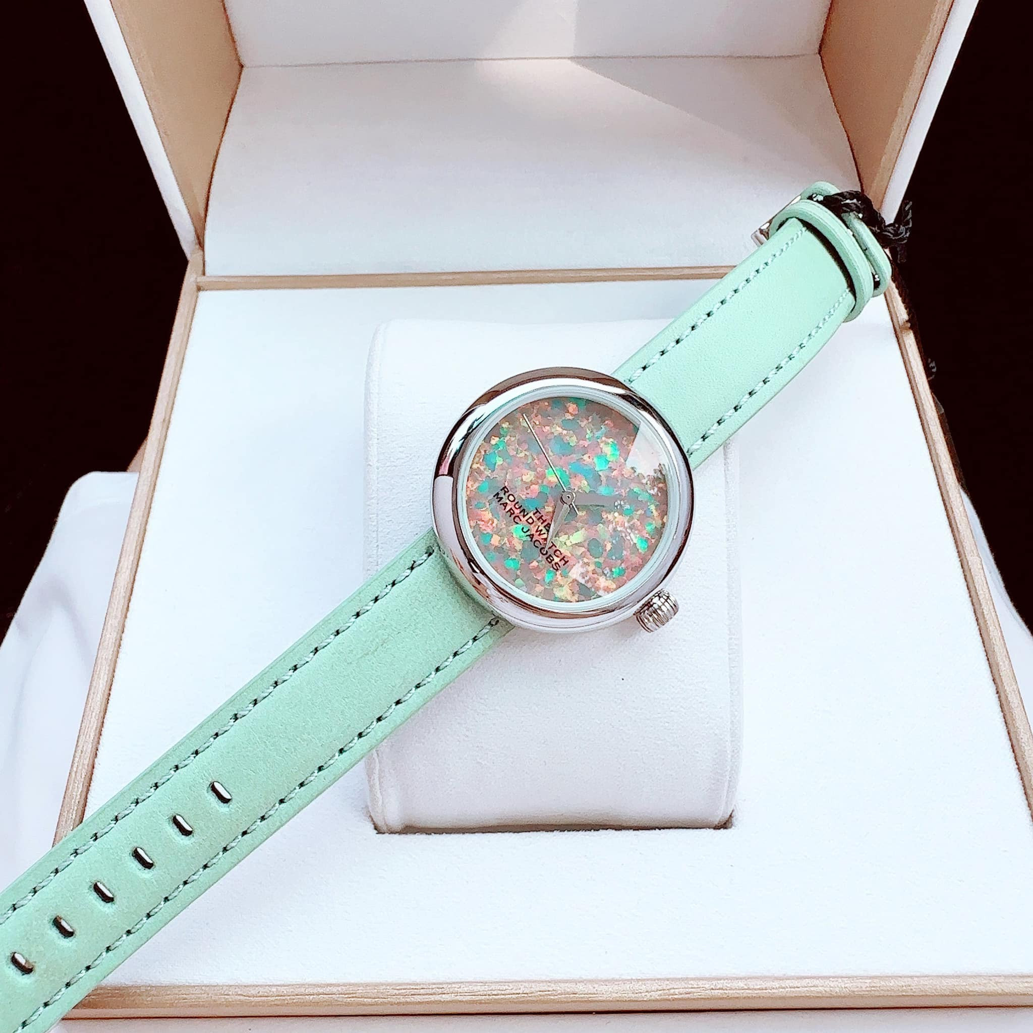 ĐỒNG HỒ NỮ HIỆU MARC JACOBS MJ0120179285 CHÍNH HÃNG