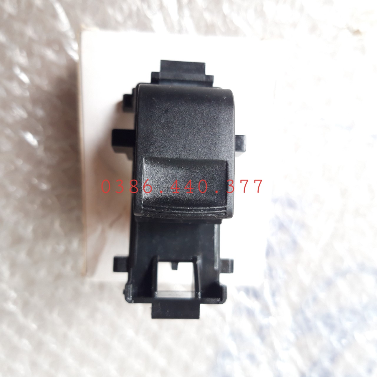 Công tắc con lên xuống kính Vios, Altis, Innova (Trước Phụ, Sau Phụ, Sau Lái, Giá 1 Chiếc) OEM