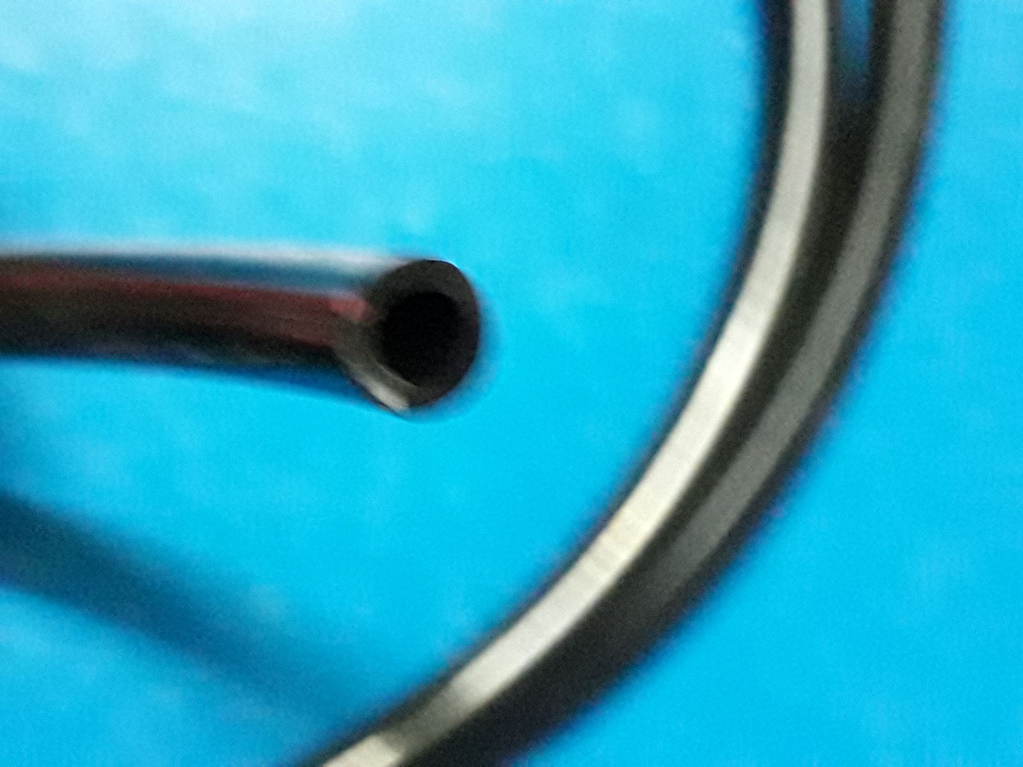 ỐNG XĂNG ĐEN 1 MÉT DẺO