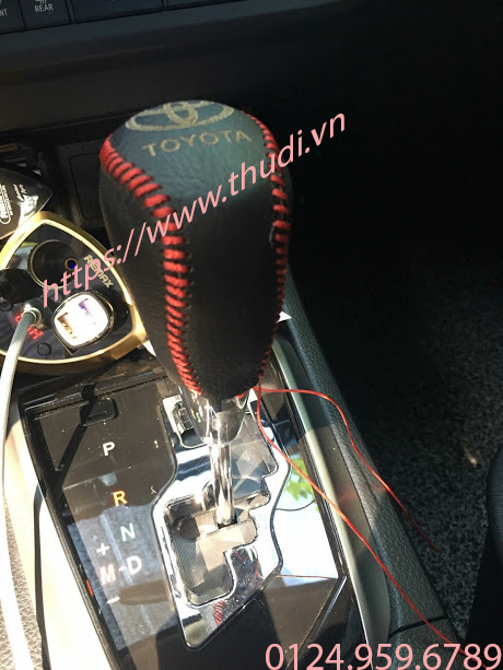 Bọc cần số ô tô Camry, Altis, Vios 2010 - 2016 AT