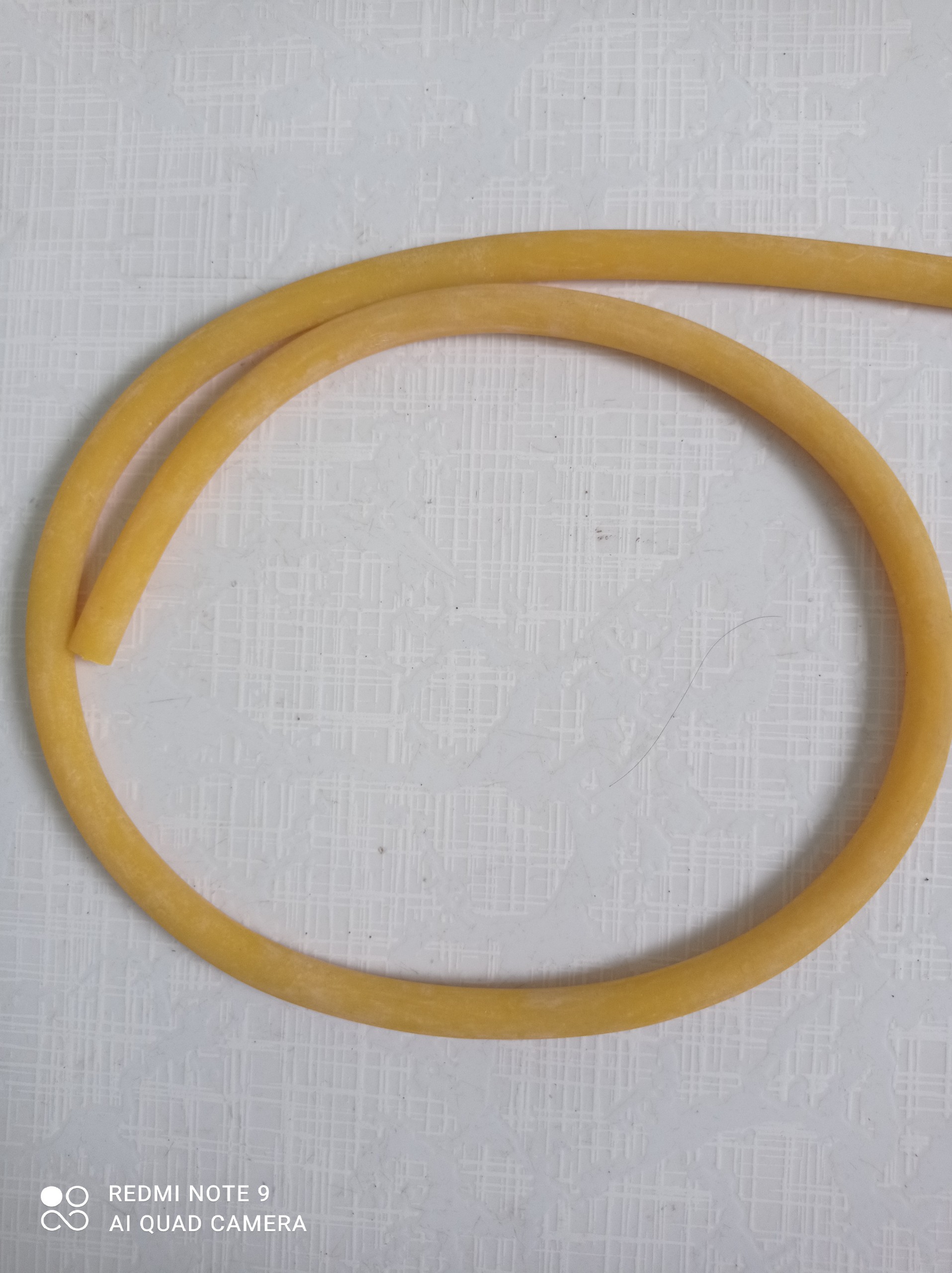 ống cao su trong máy bóc trứng cút