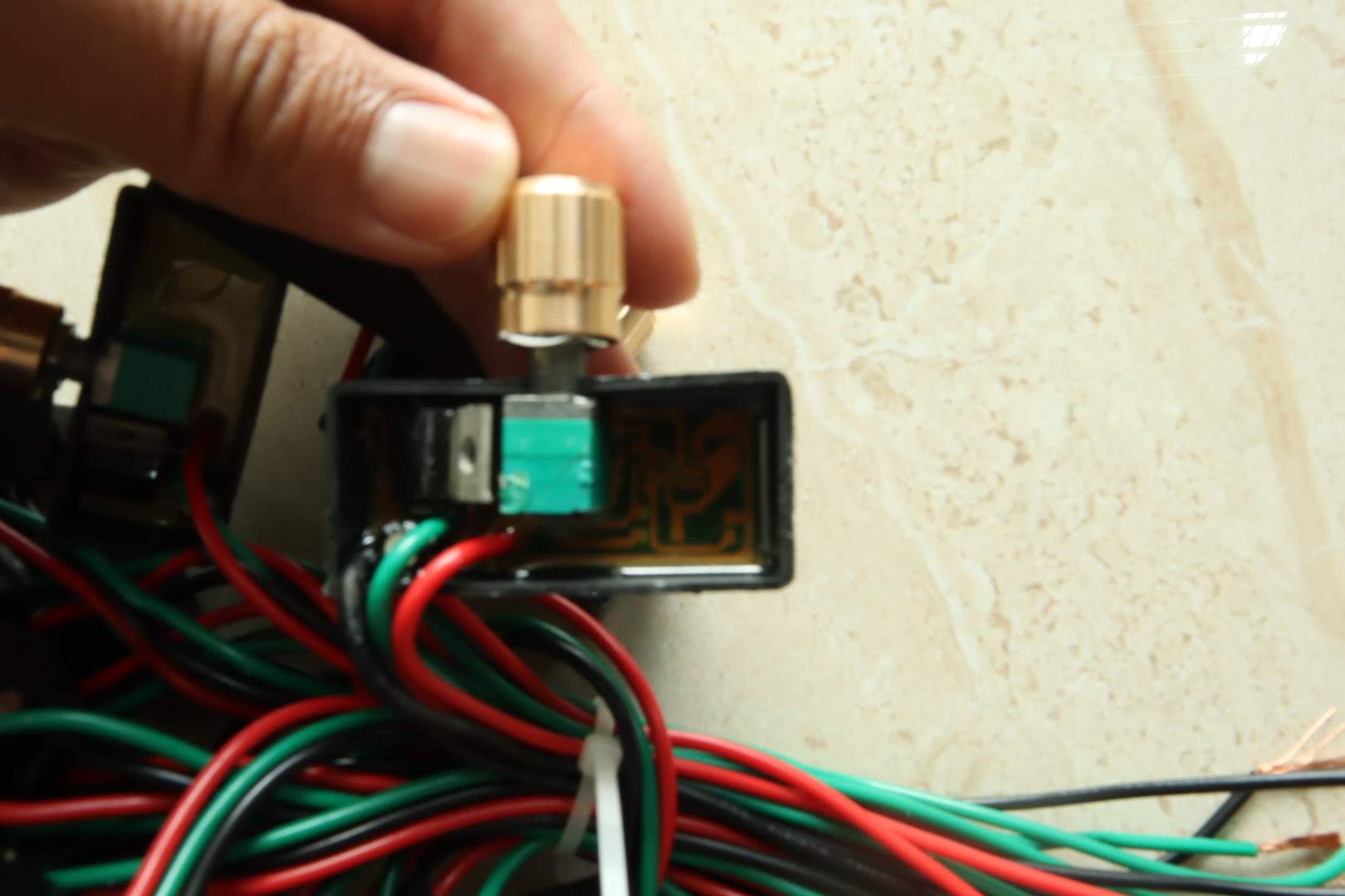 Điều tốc 12v điều chỉnh dòng máy bơm