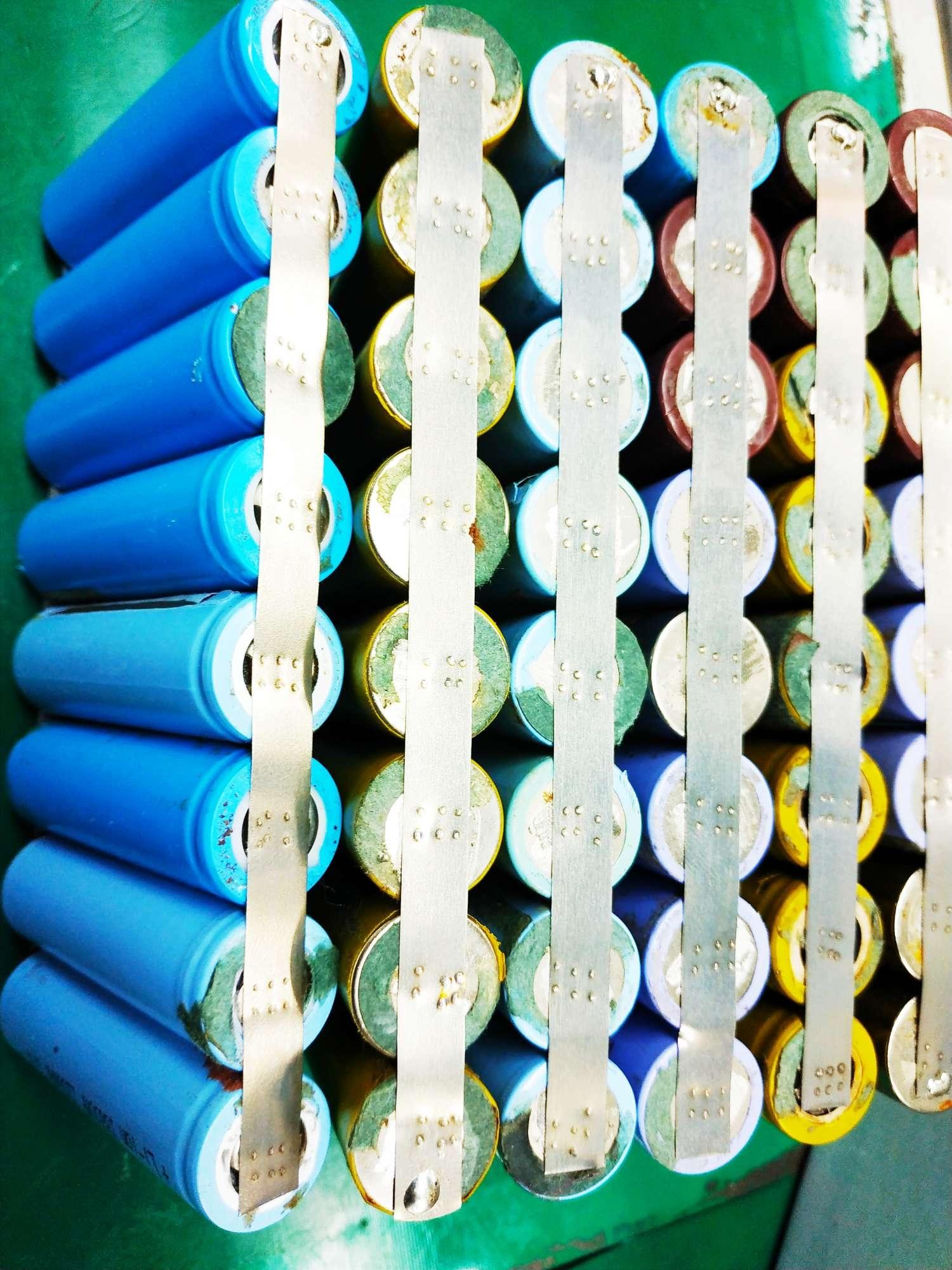 khối pin 18650 8cell cho sạc dự phòng