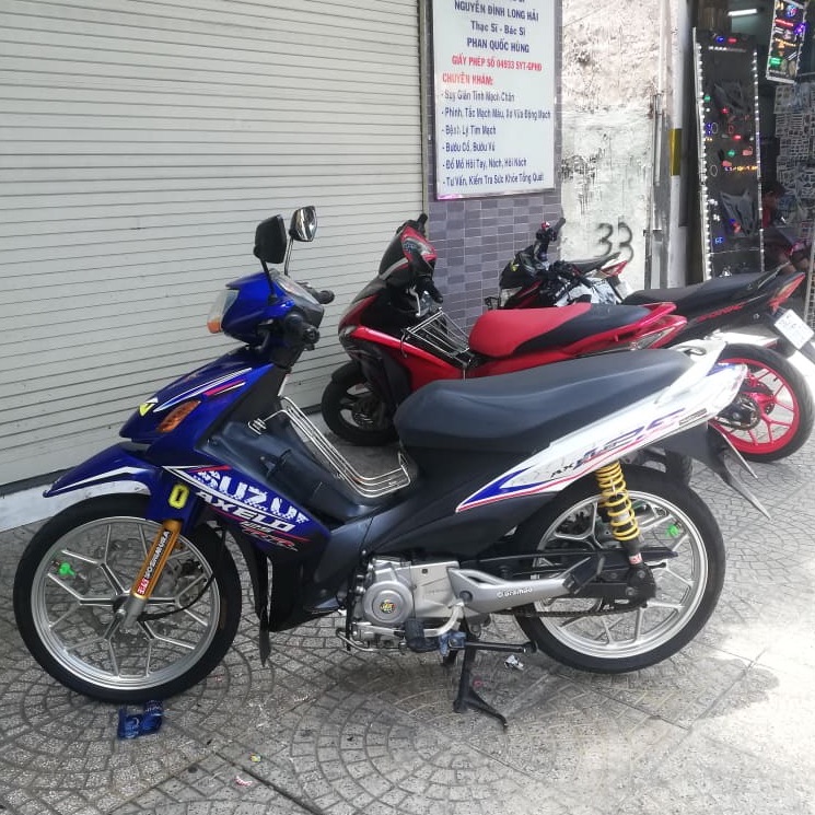 Tem rời Axelo trắng xanh