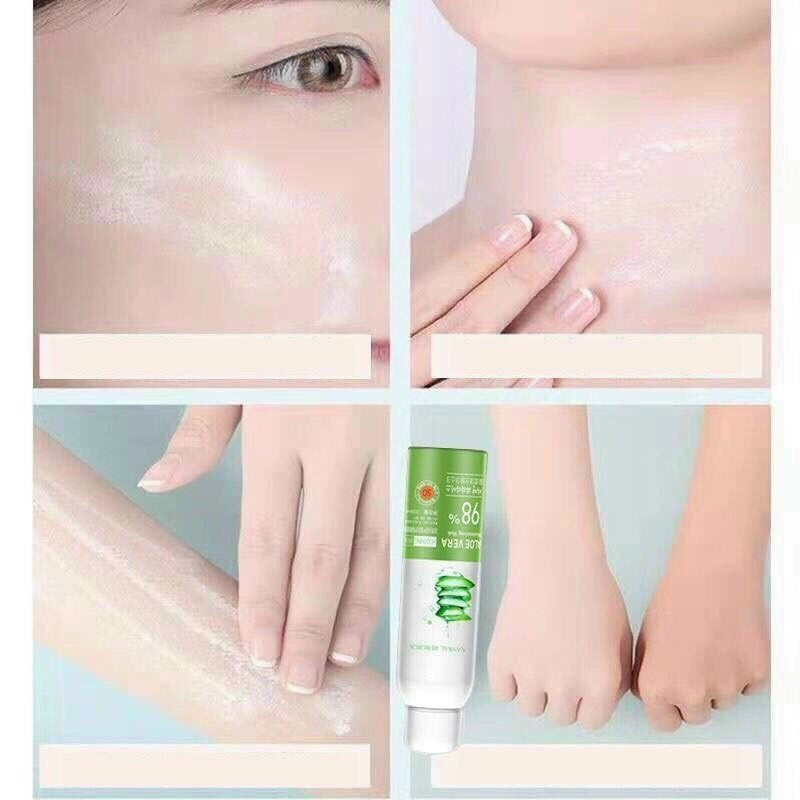 Xịt Chống Nắng Trắng Da Aloe Vera