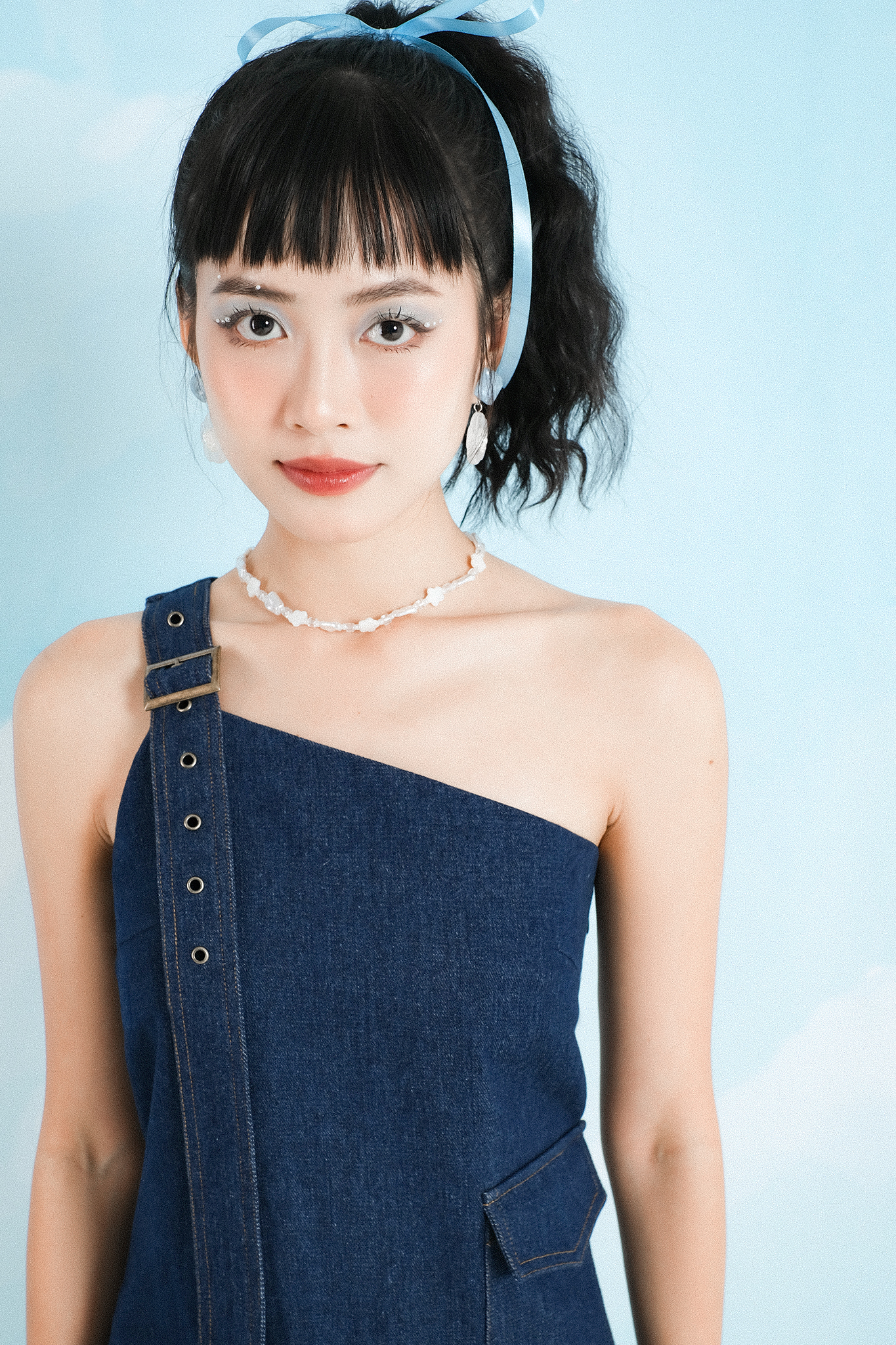 Double Moonshot - Đầm jeans lệch vai Deep sea