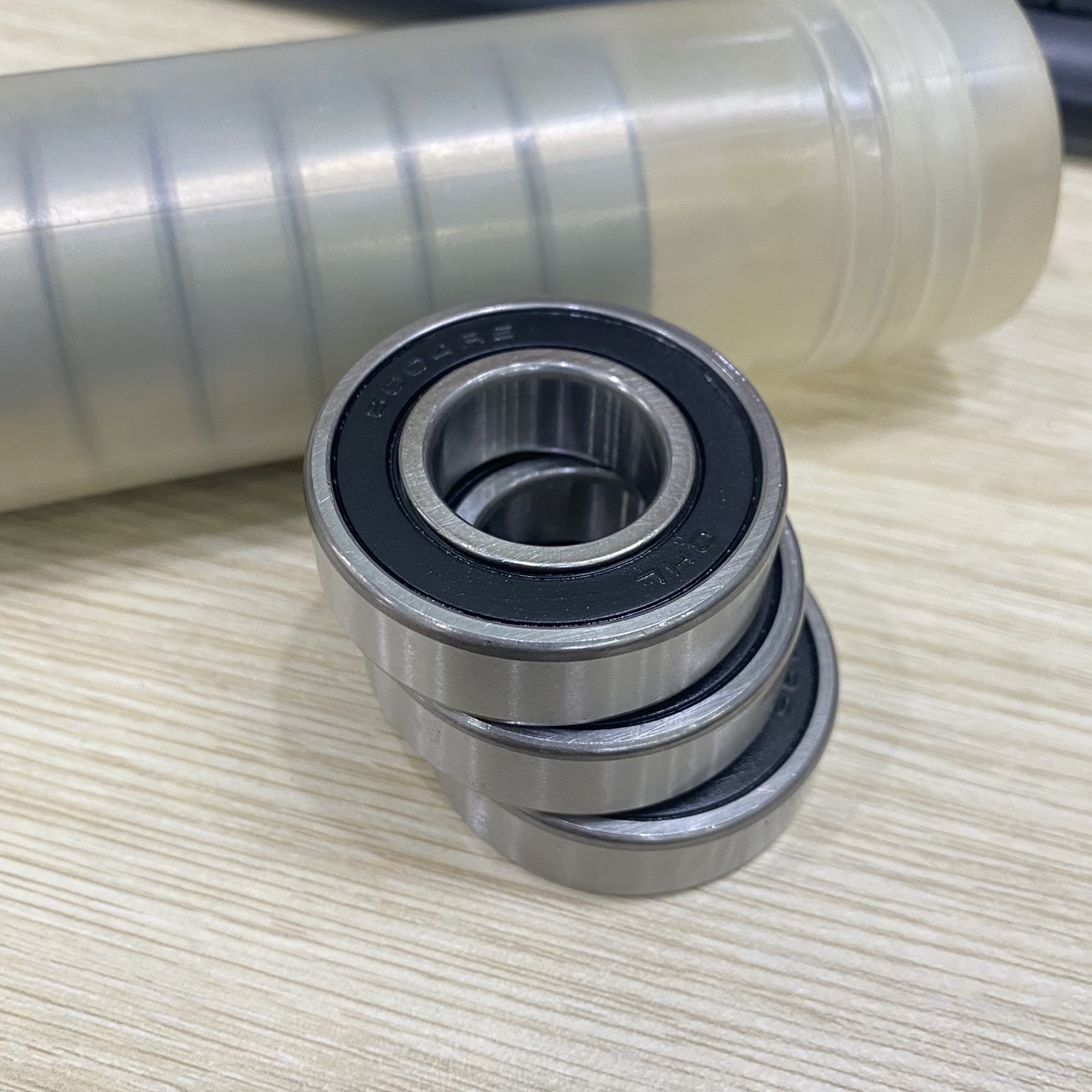 Vòng bi 6004 20X42X12 (BEARING 6004)