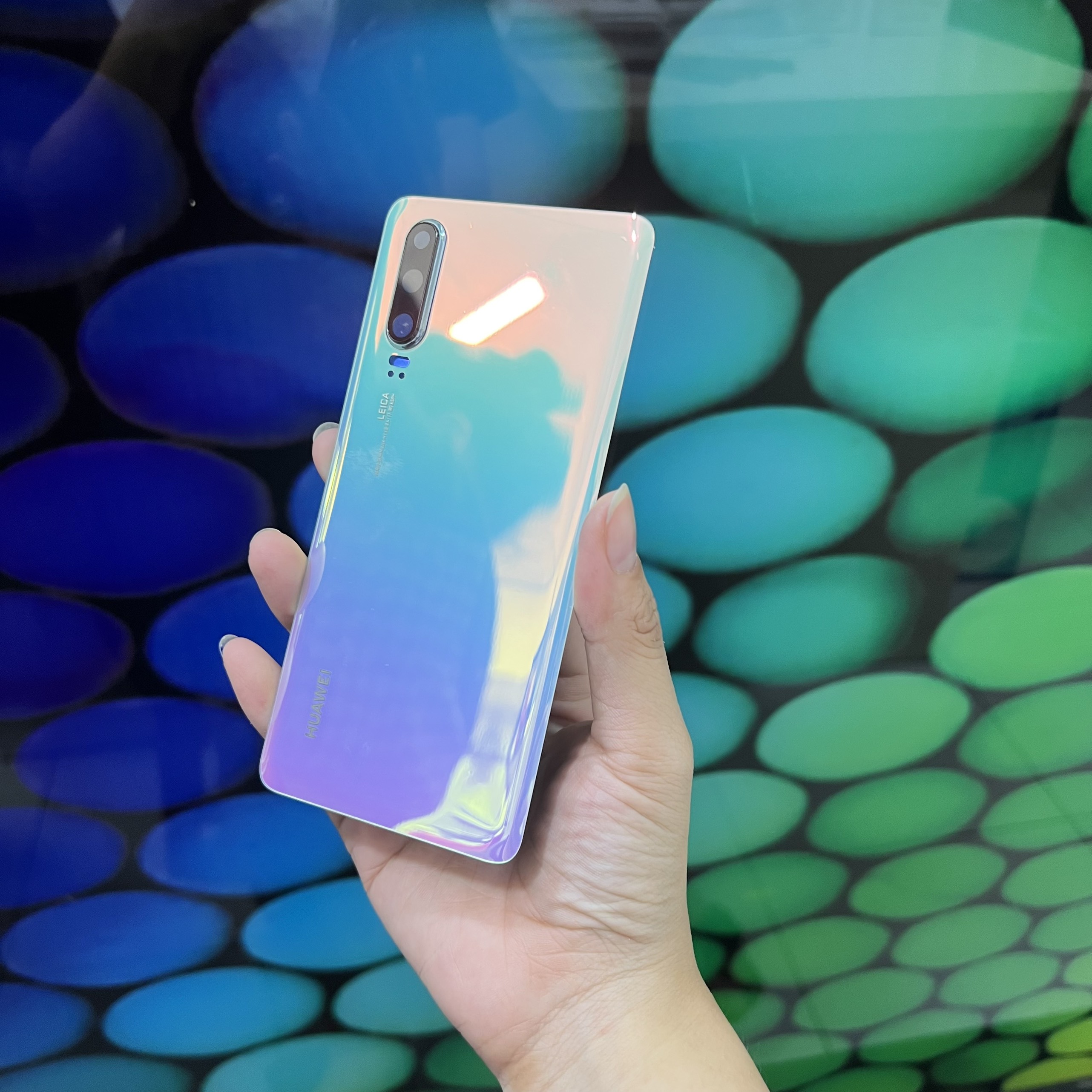 Nắp lưng Huawei P30 ( kèm kính camera )
