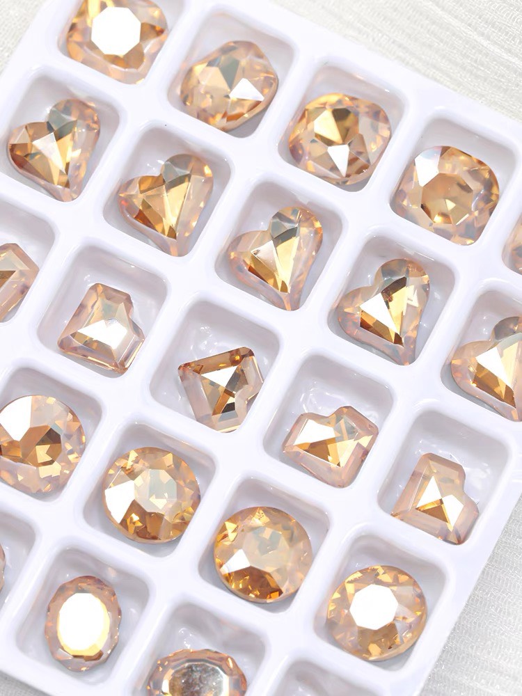 Đá Khối Trang Trí Móng Set 20 - 25 Viên