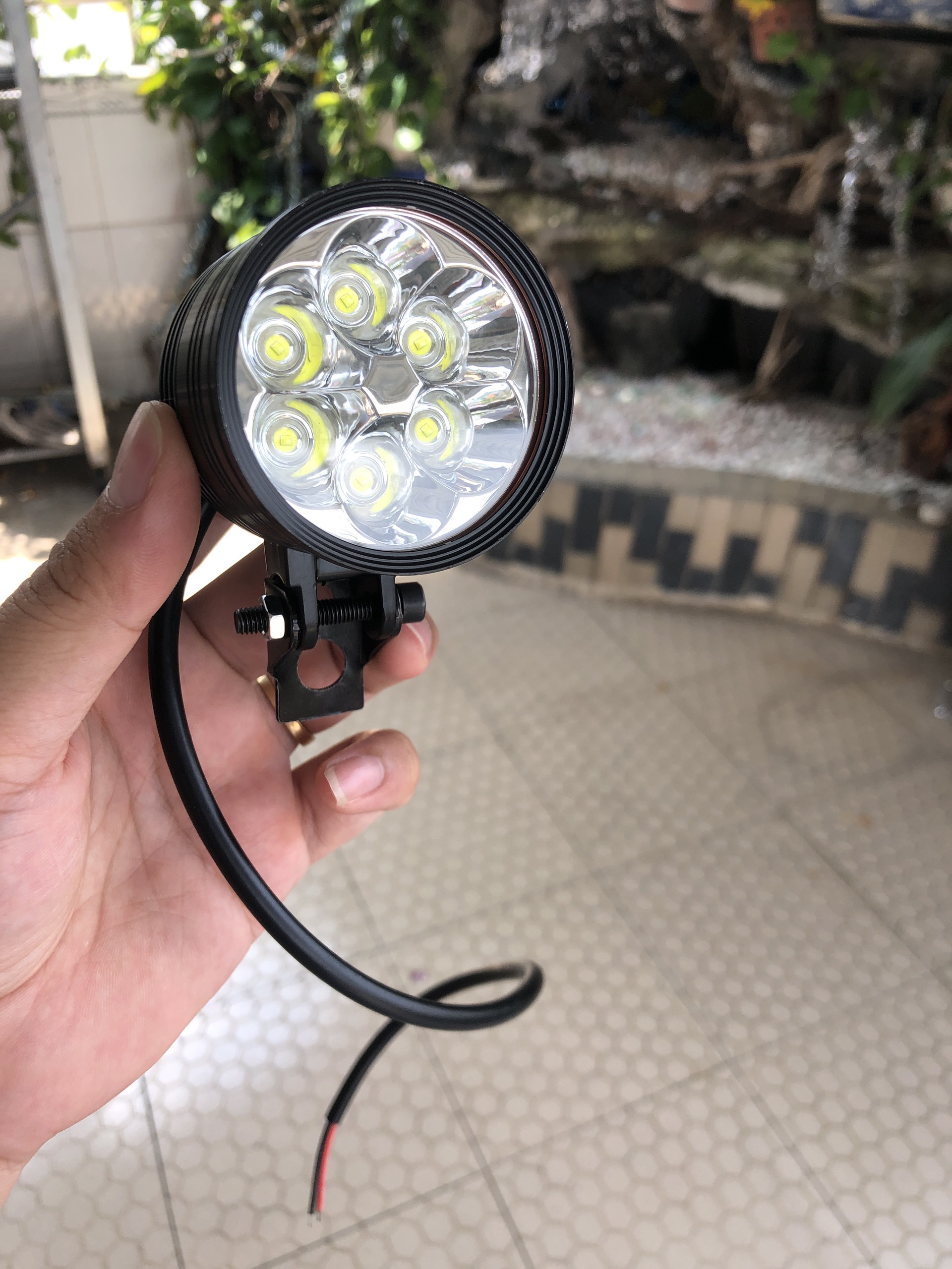 ĐÈN PHA LED TRỢ SÁNG L6 CYT-T01 12VOL GẮN XE MÁY