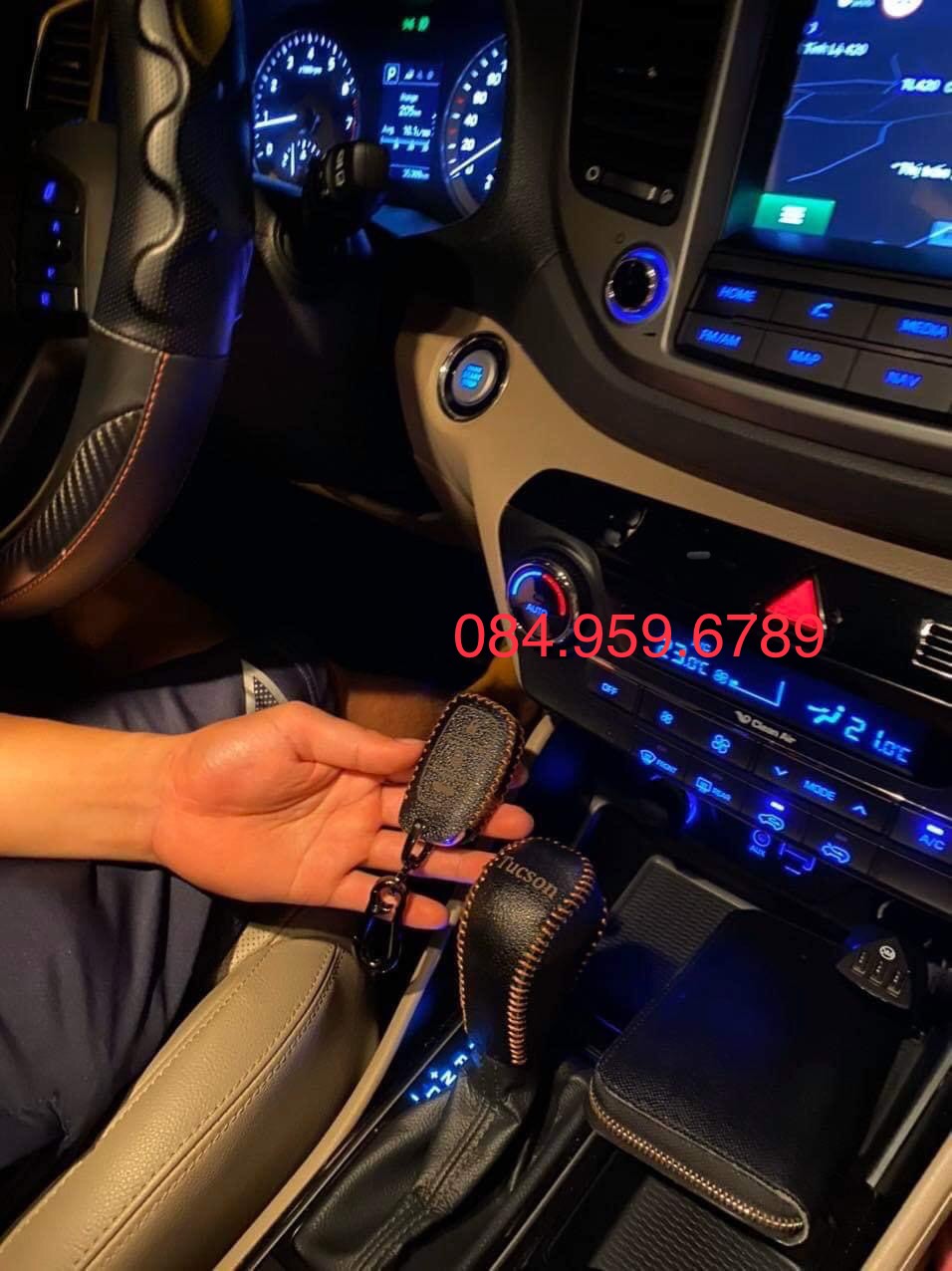 Bọc cần số HYUNDAI Santafe, Tucson 2014 - 2020