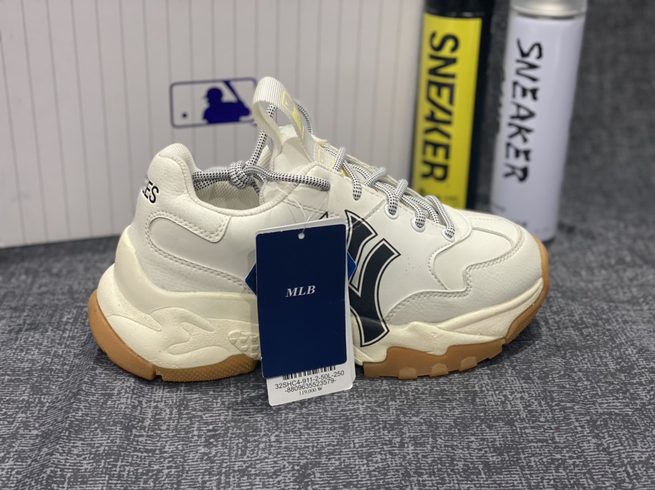 [Giá hủy diệt] [Ảnh thật] [FreeShip] [Rẻ vô địch] [Có sẵn] Giày sneaker cho nữ MLB