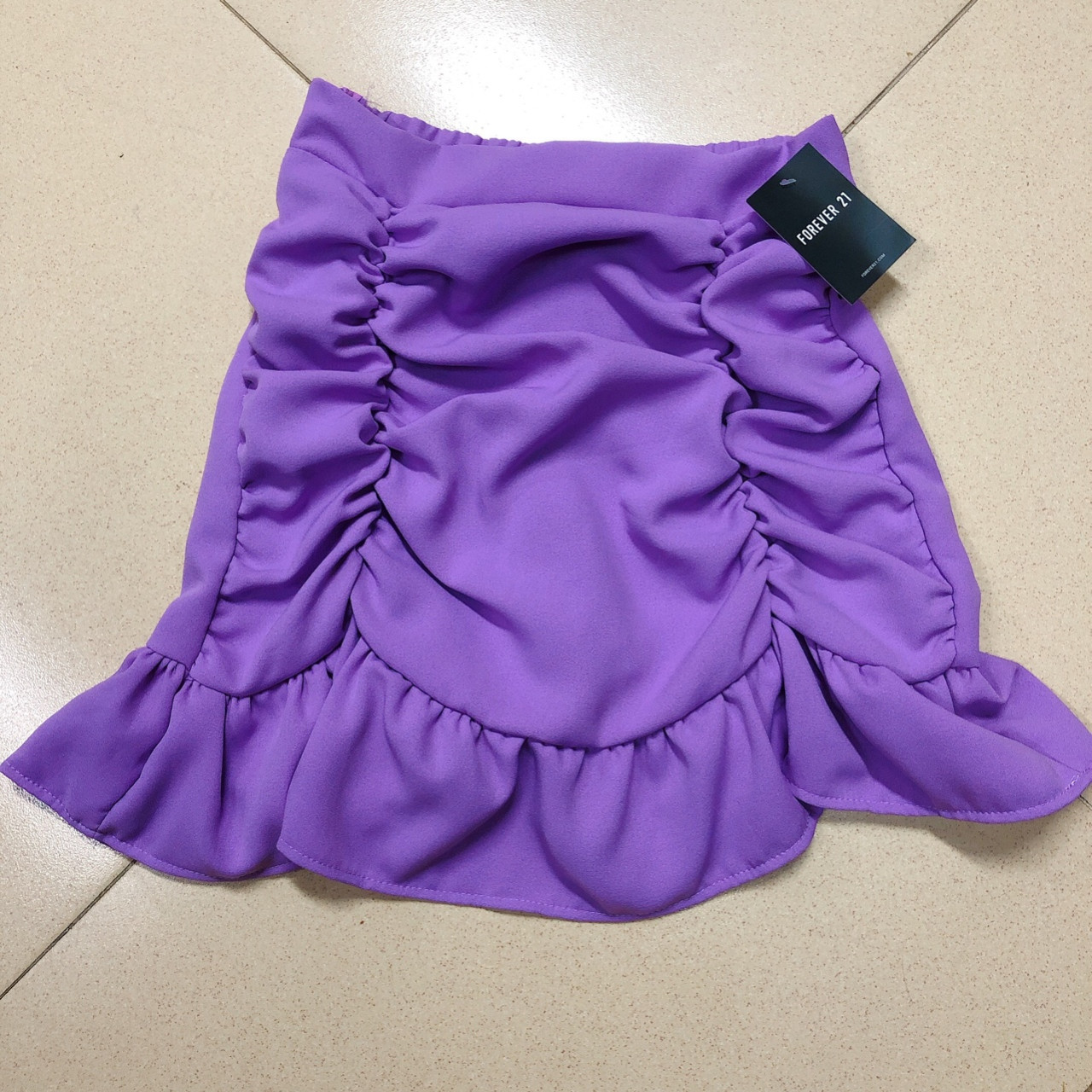 sale chân váy nhúng có quần trong