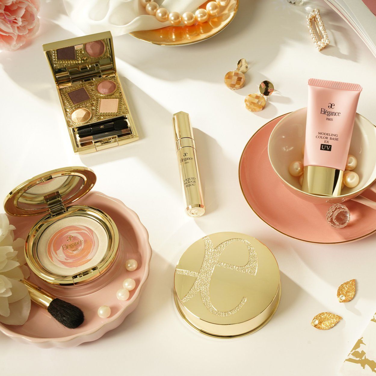 Phấn phủ giữ ẩm ELEGANCE LA POUDRE HAUTE NUANCE