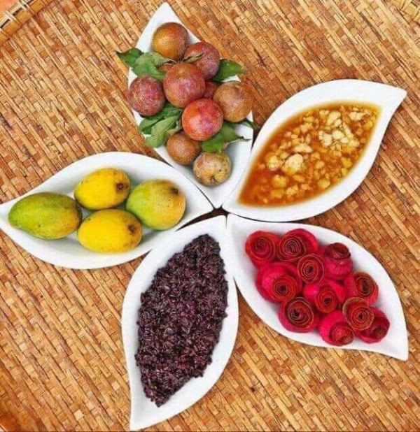 Sét 5 đĩa thuyền hoa gốm sứ Bát Tràng rất đẹp