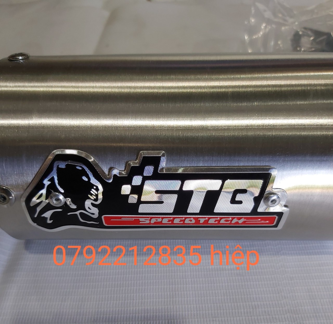 [HCM]PÔ LON STB NHẬP KHẨU GẮN CÁC DÒNG XE MÁY