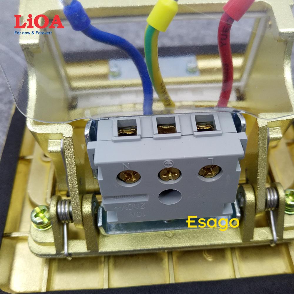Ổ cắm âm sàn loại vuông LiOA