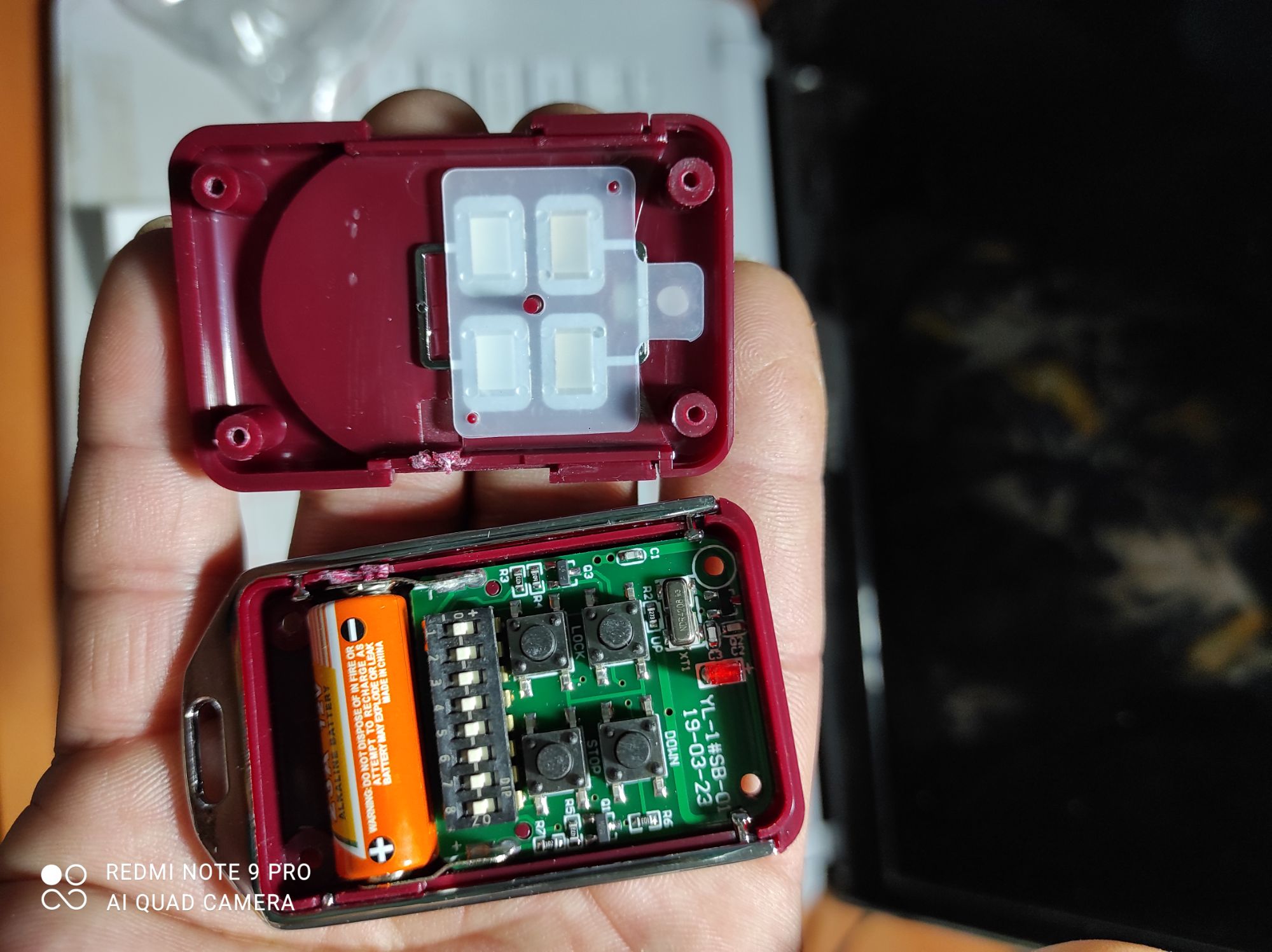 Remote cửa cuốn mã gạt 433 mhz chất lượng cao