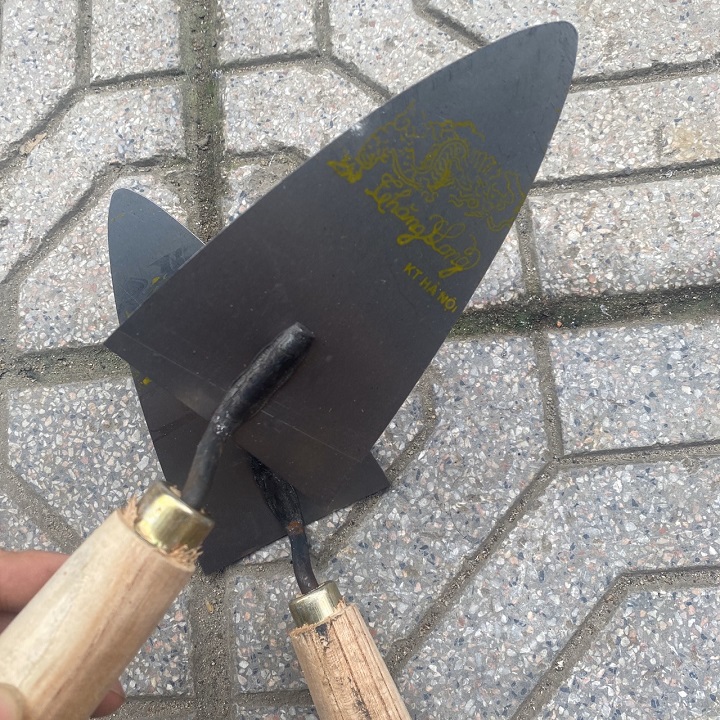 Bay thép cán gỗ - xây dựng nhà cửa