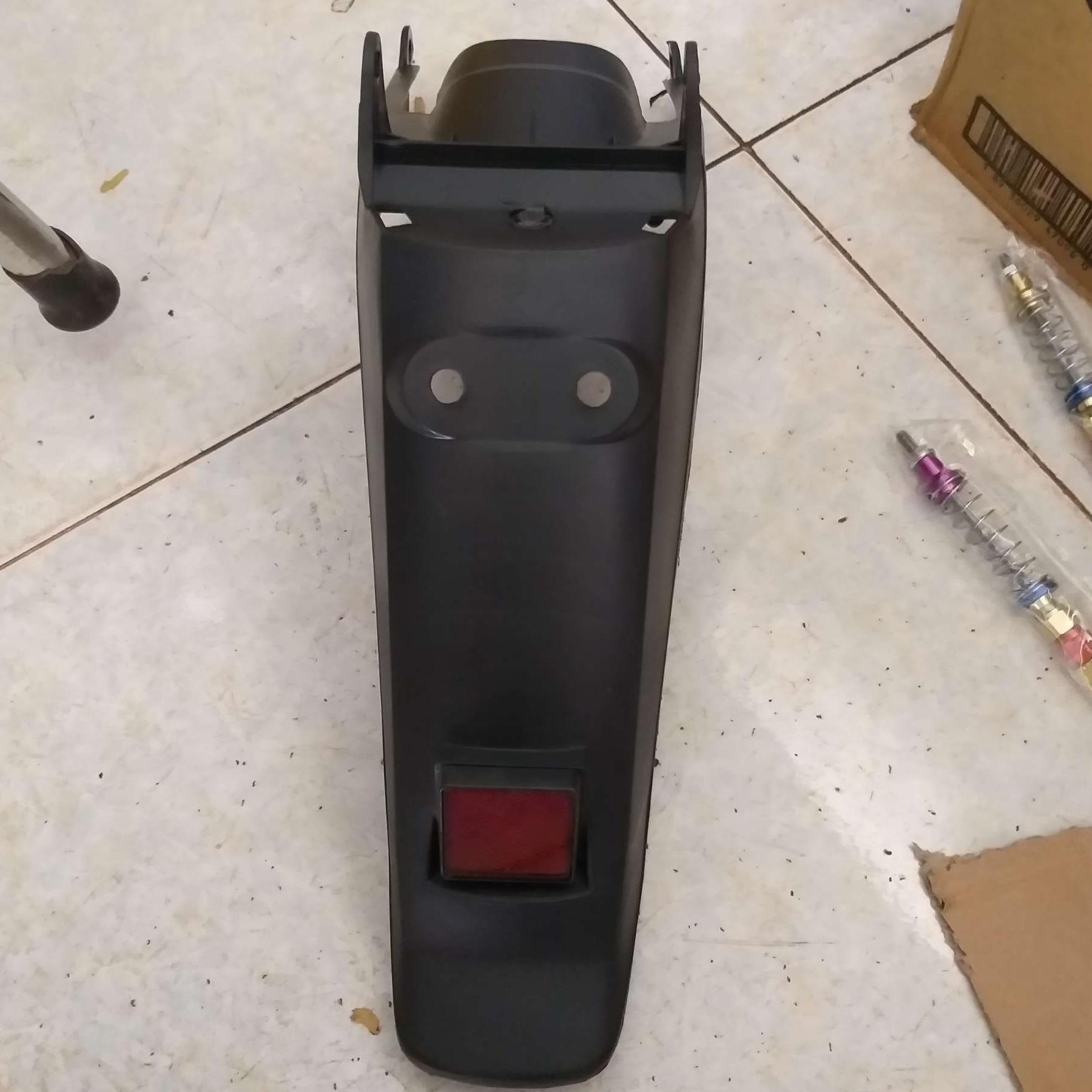 đuôi dream lùn - dè chắn bún sau lắp biển số