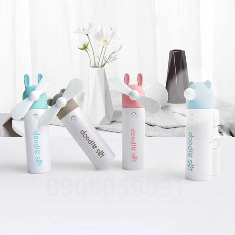 Quạt mini cầm tay dễ thương,có phun sương