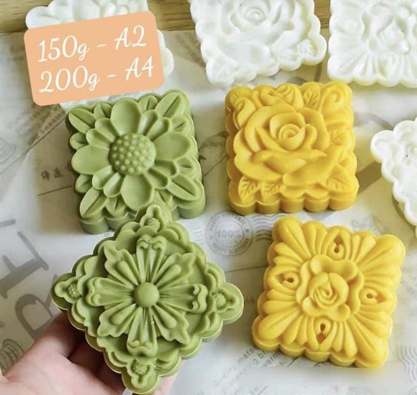 Khuôn trung thu 150g 4m hoa hình vuông mẫu 2- 2022